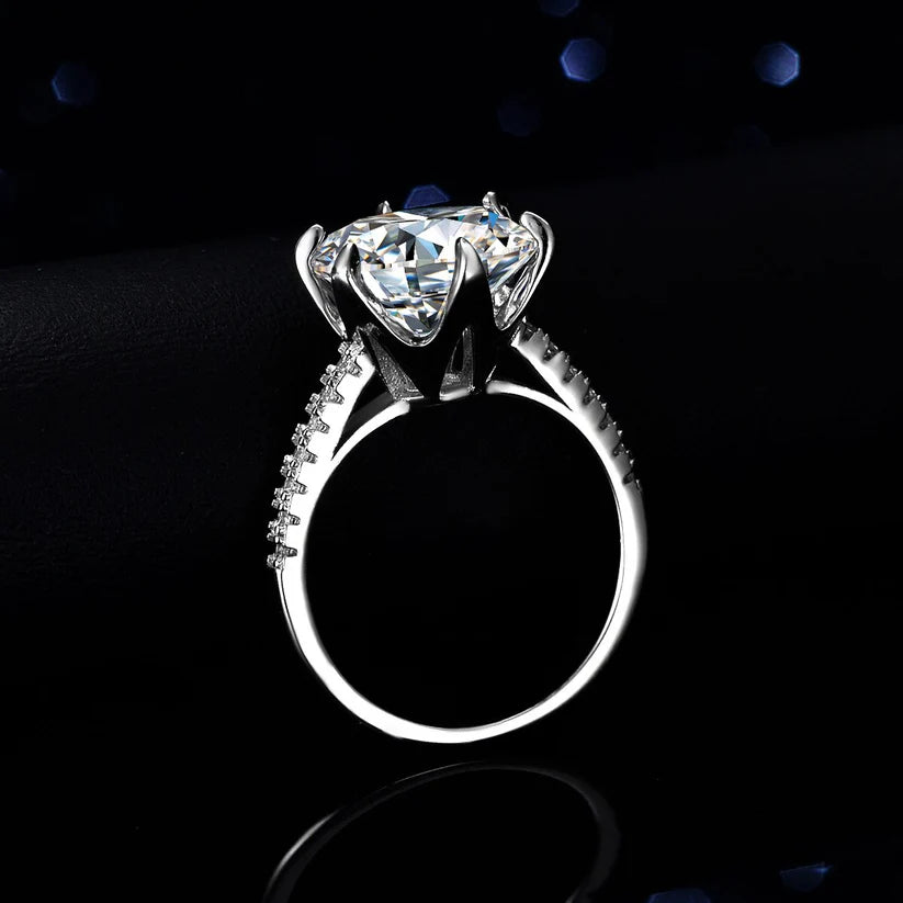Eternally love™ | 5.0 Carat, Moissanite Bridal Ring Set. D VVS1.