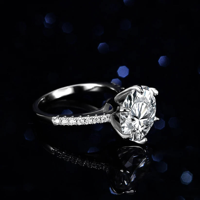 Eternally love™ | 5.0 Carat, Moissanite Bridal Ring Set. D VVS1.